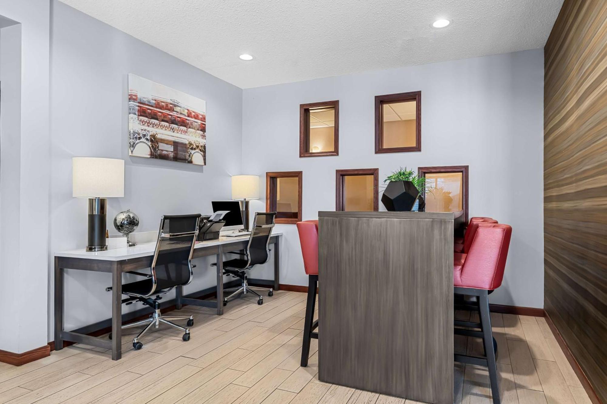 Best Western University Inn Urbana Экстерьер фото