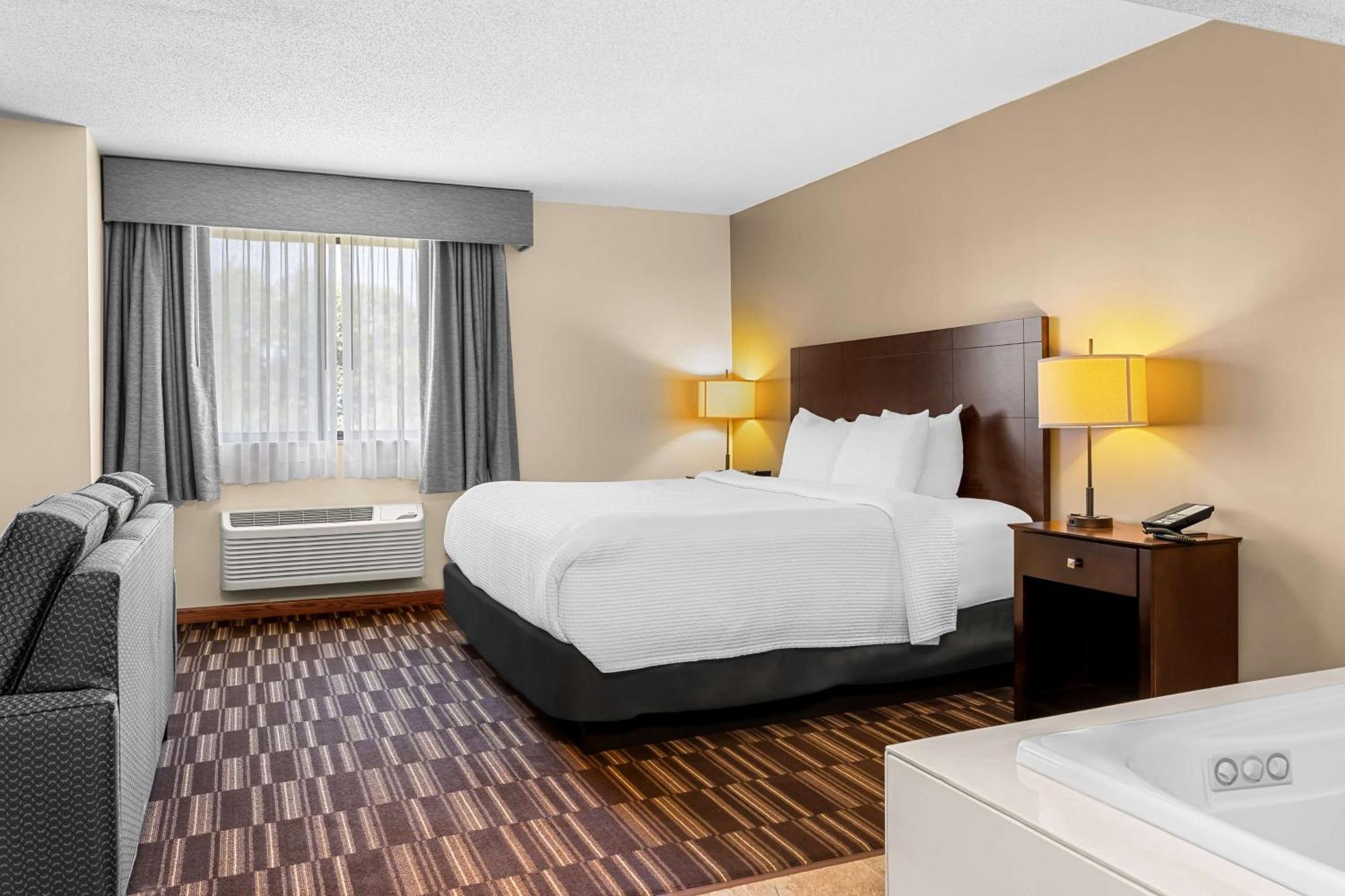 Best Western University Inn Urbana Экстерьер фото
