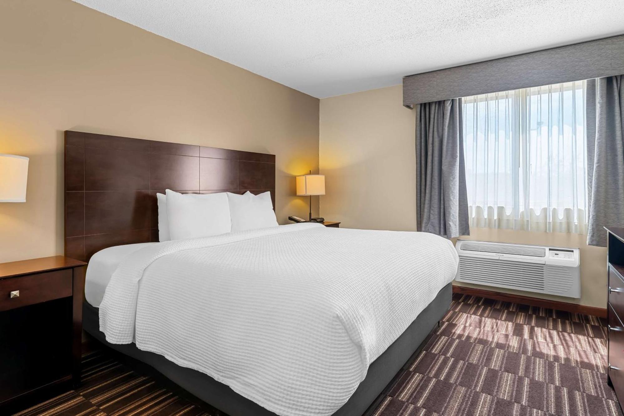 Best Western University Inn Urbana Экстерьер фото